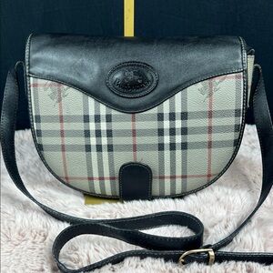 Burberry Vintage Grey Nova Check Crossbody Saddle Bag – Authentic Black Leather